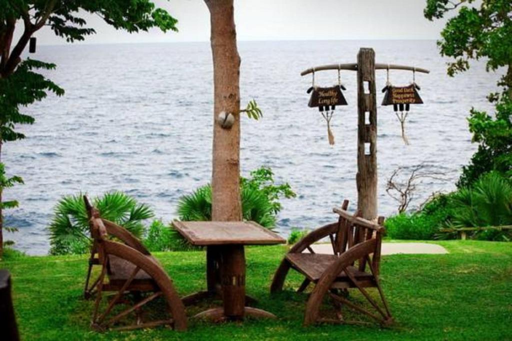 Banraya Resort And Spa Ko Racha Yai Buitenkant foto