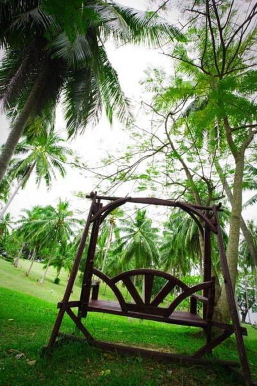 Banraya Resort And Spa Ko Racha Yai Buitenkant foto