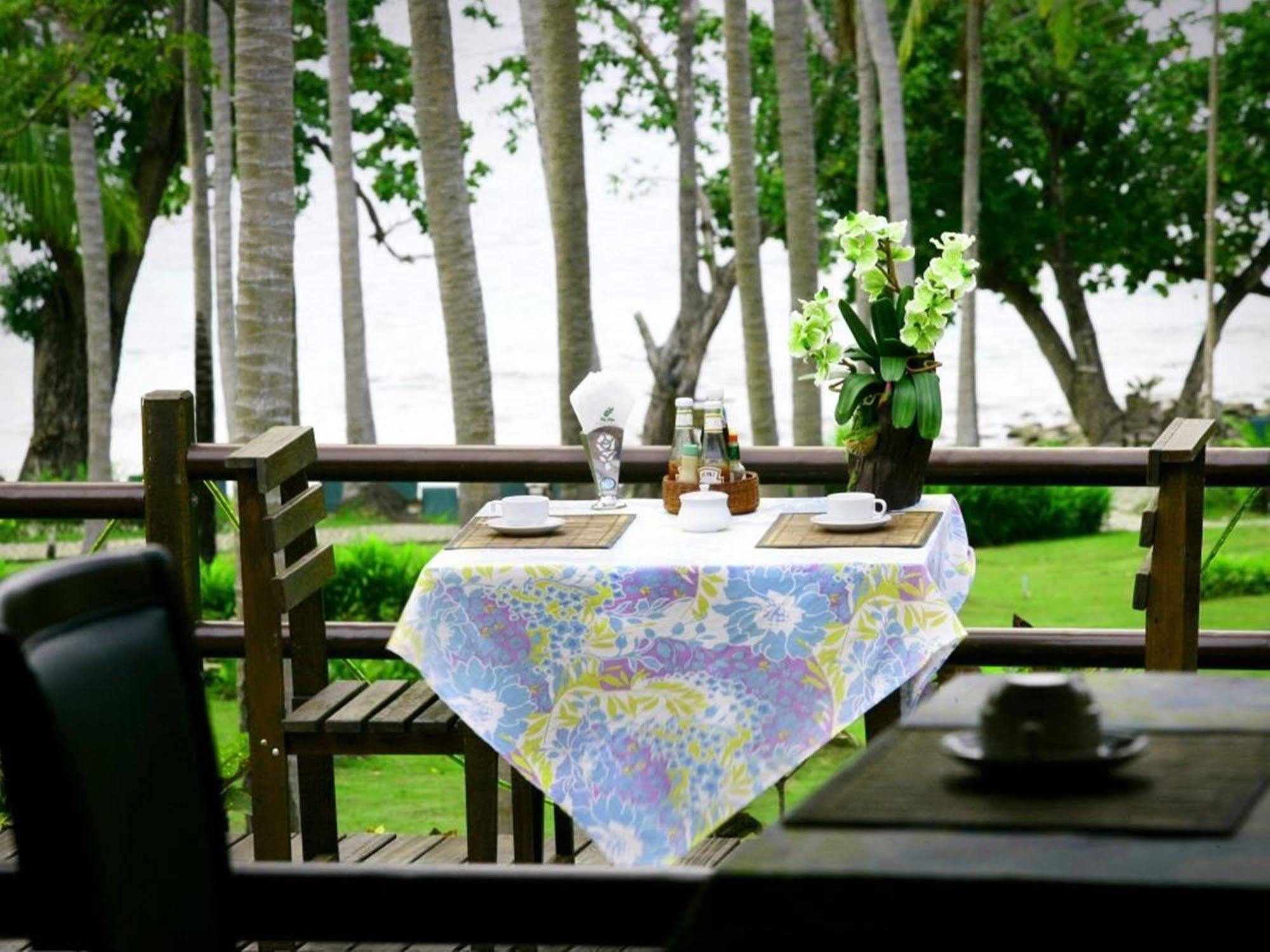 Banraya Resort And Spa Ko Racha Yai Buitenkant foto